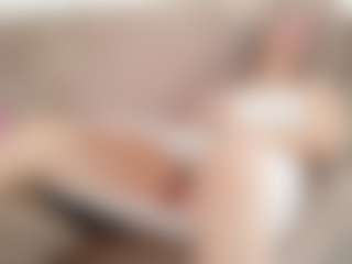 abbeyk11 MILF webcam performer live streaming