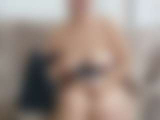 Live cam show with abbeyk11 - BBW Middle Aged on Milfs Live