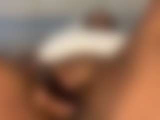 BustyAfribabe's Live Sex Cam Show