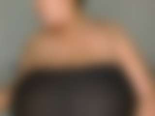 Live cam show with BustyAfribabe - Cosplay Big Tits on milfzrlive.com