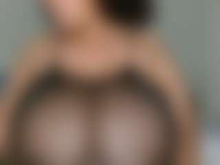 Live cam show with BustyAfribabe - Toys MILF on wildcum.com