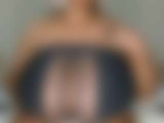 BustyAfribabe's Live Sex Cam Show