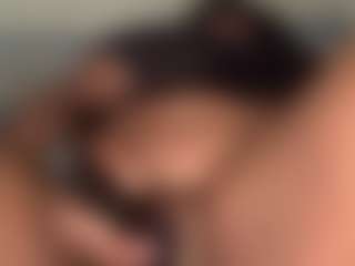 BustyAfribabe's Live Sex Cam Show