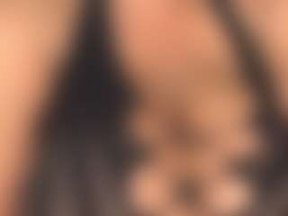 Live cam show with BustyAfribabe - Ebony MILF on SpunkLive