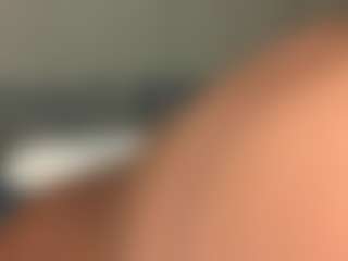 Live cam show with BustyAfribabe - Drinking on sexytreat.net
