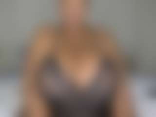 BustyAfribabe's Live Sex Cam Show