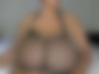 BustyAfribabe's Live Sex Cam Show