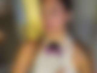 Live cam show with Gaby - Brown Eyes on Fapmatic.com
