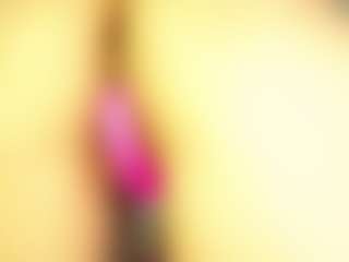 Live cam show with Gaby - Dp on xxxlivecams.org