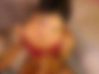 Live cam show with Gaby - Athletic Brown Eyes on TeamSkeetLive