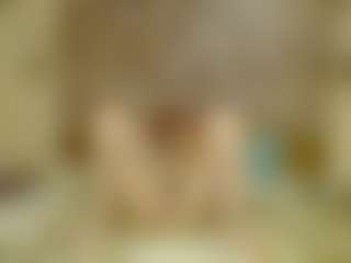 Live cam show with milfaolla - Petite on Sex Cam Show