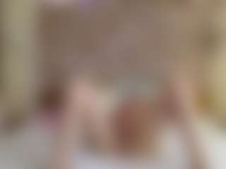 Live cam show with milfaolla - Bedroom on Milfs Live