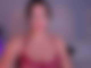 Live cam show with Valeria Roldan - White MILF on liverealitysex.com | colombia