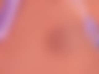 Valeria Roldan MILF webcam performer live streaming