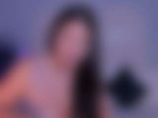 Valeria Roldan MILF webcam performer live streaming