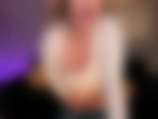 Valeria Roldan's Live Sex Cam Show