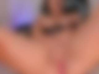 Valeria Roldan's Live Sex Cam Show