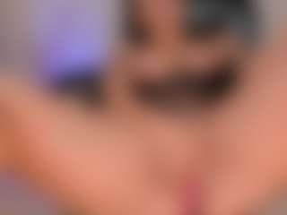 Valeria Roldan's Live Sex Cam Show