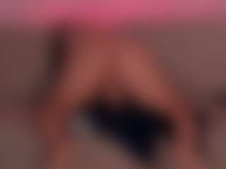 Valeria Roldan's Live Sex Cam Show