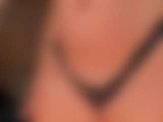Live cam show with Valeria Roldan - Lush on sexylive.show