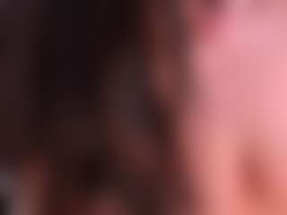 Live cam show with Valeria Roldan - Foot Fetish on Camsoda