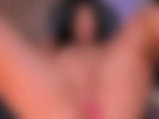 Live cam show with Valeria Roldan - Amateur MILF on Mixed Magazine Live