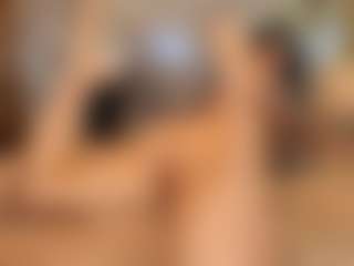Live cam show with VictoriaConnor - Bikini on SinfulBabes