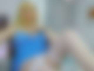 Live cam show with katiasupreme - Blue Eyes on Milfs Live