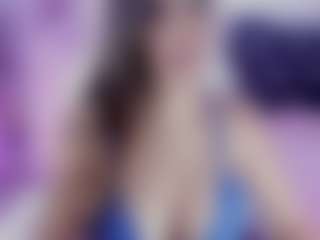 victoria-castillo MILF webcam performer live streaming