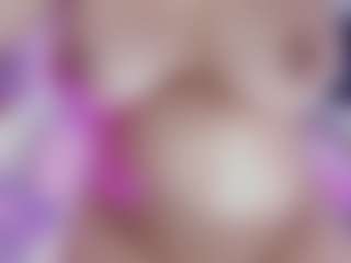 victoria-castillo's Live Sex Cam Show