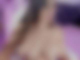 victoria-castillo's Live Sex Cam Show