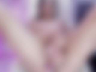 victoria-castillo's Live Sex Cam Show