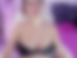 victoria-castillo's Live Sex Cam Show