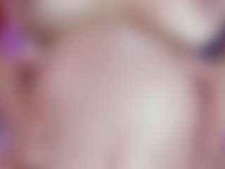 victoria-castillo's Live Sex Cam Show