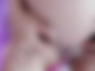 victoria-castillo's Live Sex Cam Show