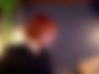 Miia Baaker's Live Sex Cam Show