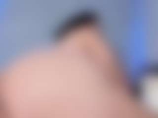 Live cam show with alexholy - Public on CamwithHer