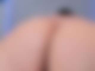 alexholy's Live Sex Cam Show