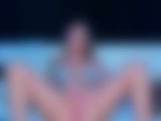 BlondeRiderxx's Live Sex Cam Show