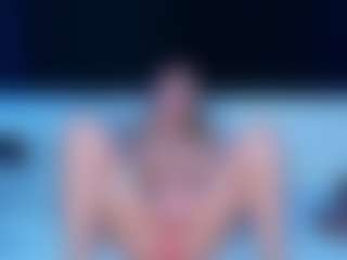 BlondeRiderxx's Live Sex Cam Show