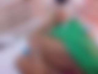 Live cam show with Kendrafosteer - Black MILF on CamSodaAdn