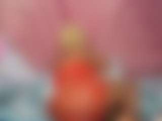 Live cam show with Kendrafosteer - Ebony MILF on fapnchat