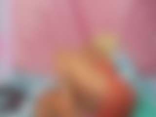Live cam show with Kendrafosteer - Middle Aged on crypto-cams