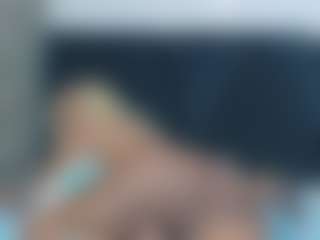 Live cam show with Kendrafosteer - Black MILF on fapnchat