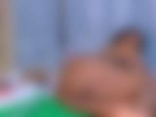 Live cam show with Kendrafosteer - Brown Hair MILF on xDating