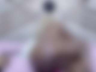 Live cam show with Kendrafosteer - Ebony MILF on Strip Flash - Live Sex Shows