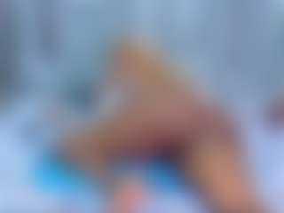 Live cam show with Kendrafosteer - Moaning on Dolls Live