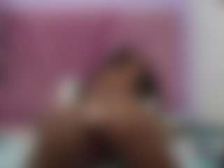 Live cam show with Kendrafosteer - Middle Aged on Camsoda Late Night