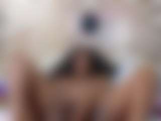 Live cam show with Kendrafosteer - Ride Torso on Instabang