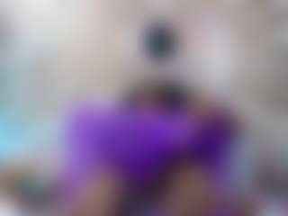 Live cam show with Kendrafosteer - Ebony MILF on ObeyMaria